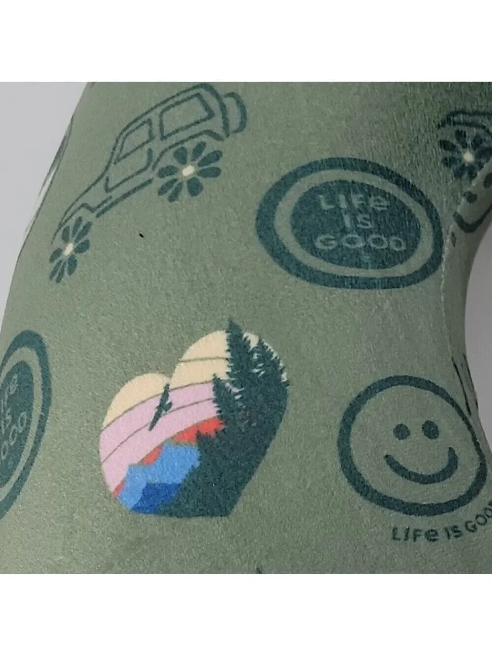 Life Is Good Memory Foam Travel Neck Pillow Green Smiley Snap Washable Cover